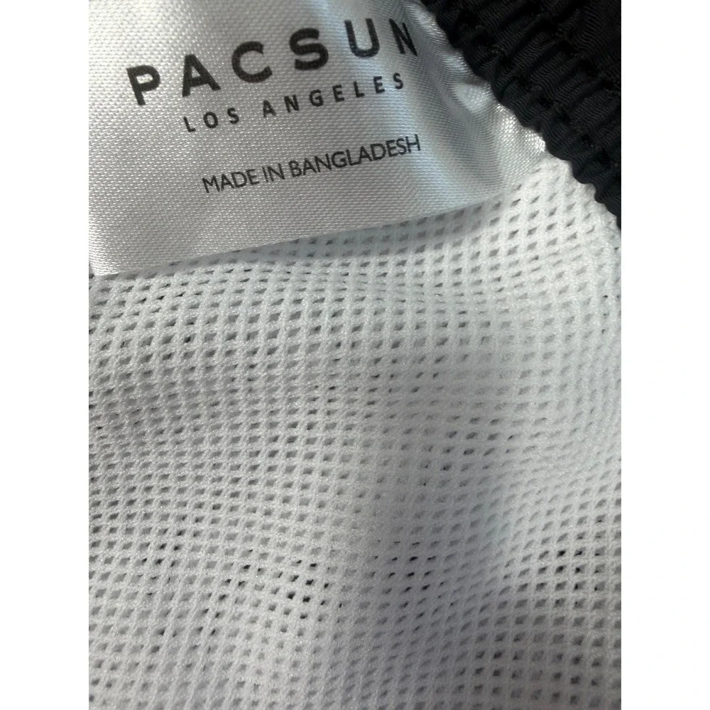 PacSun Swim Trunks Mens Medium Black Nylon‎ Mesh Lined Los Angeles Graphic 6in